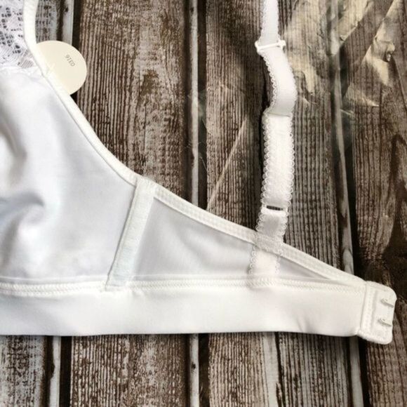 Wacoal NWT bra the embrace lace soft cup wireless style 852191 30 A B XS - Picture 4 of 16